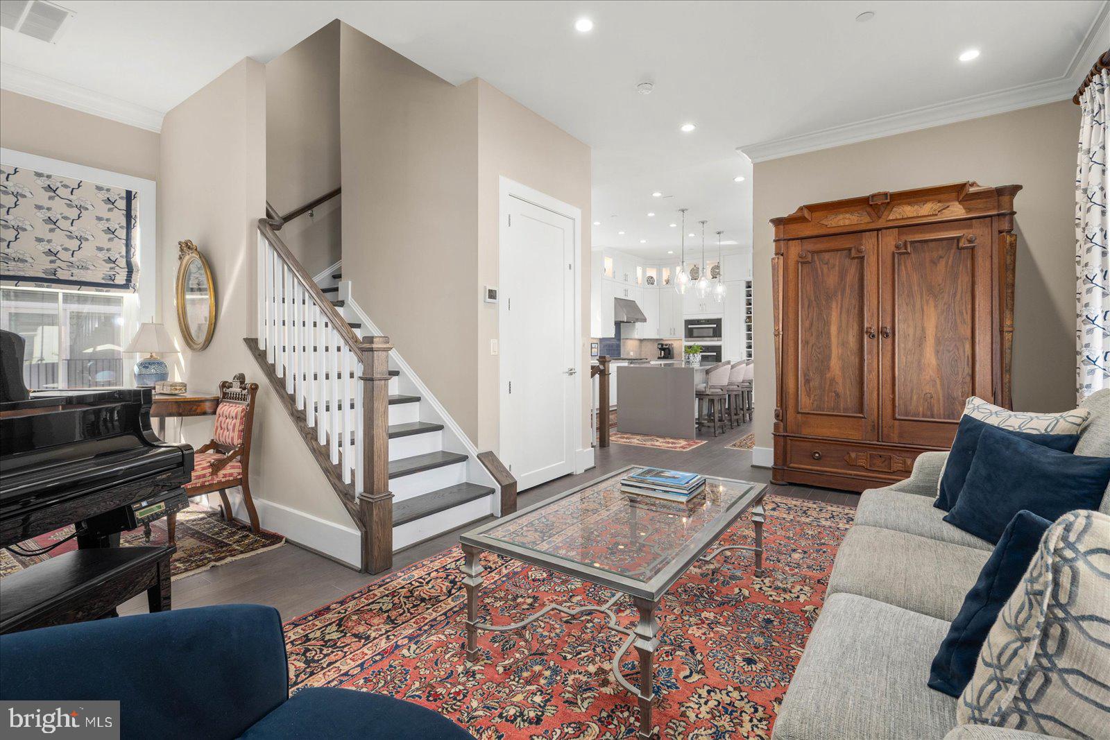 THE TOWNS AT ABINGDON PLACE - Residential