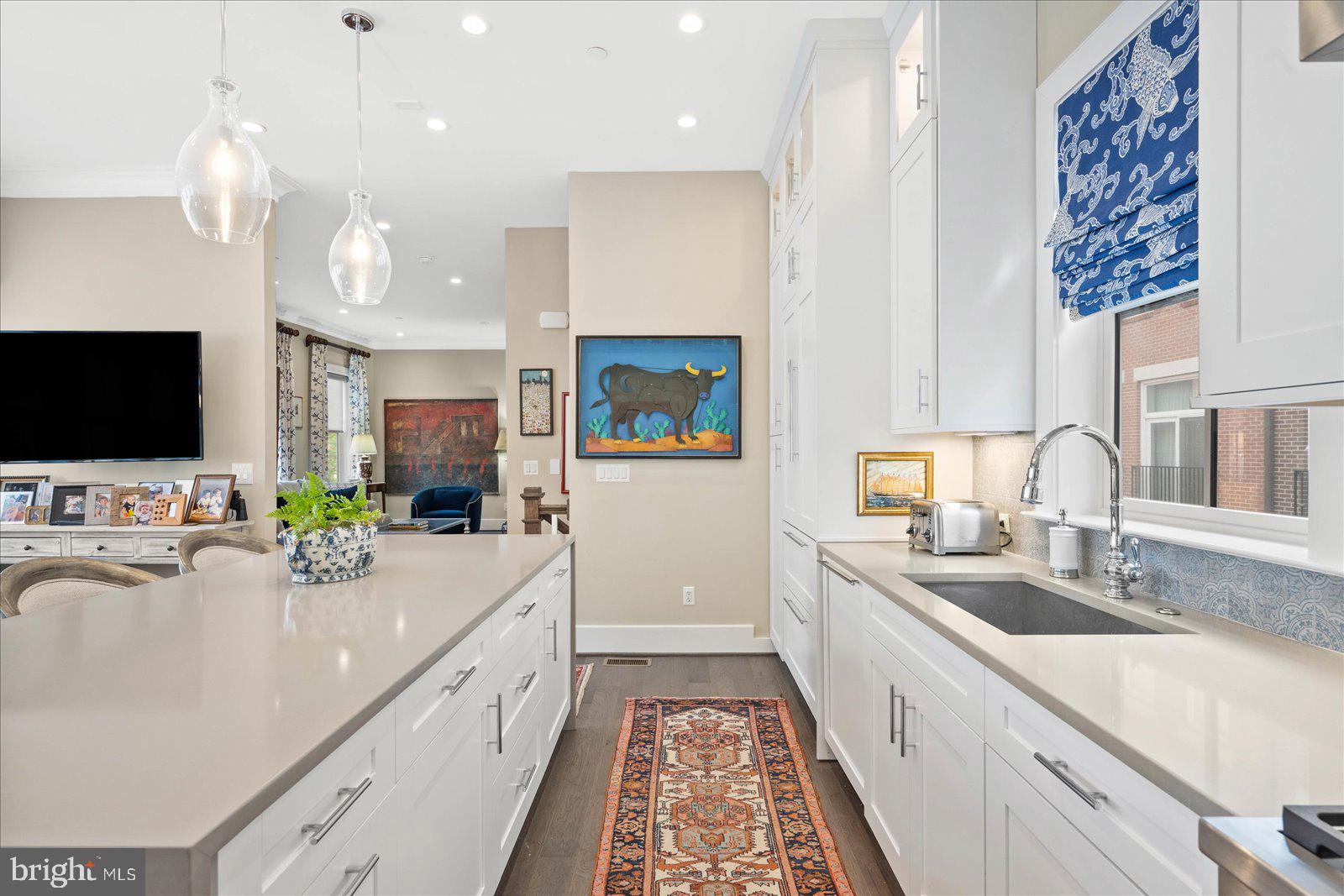 THE TOWNS AT ABINGDON PLACE - Residential