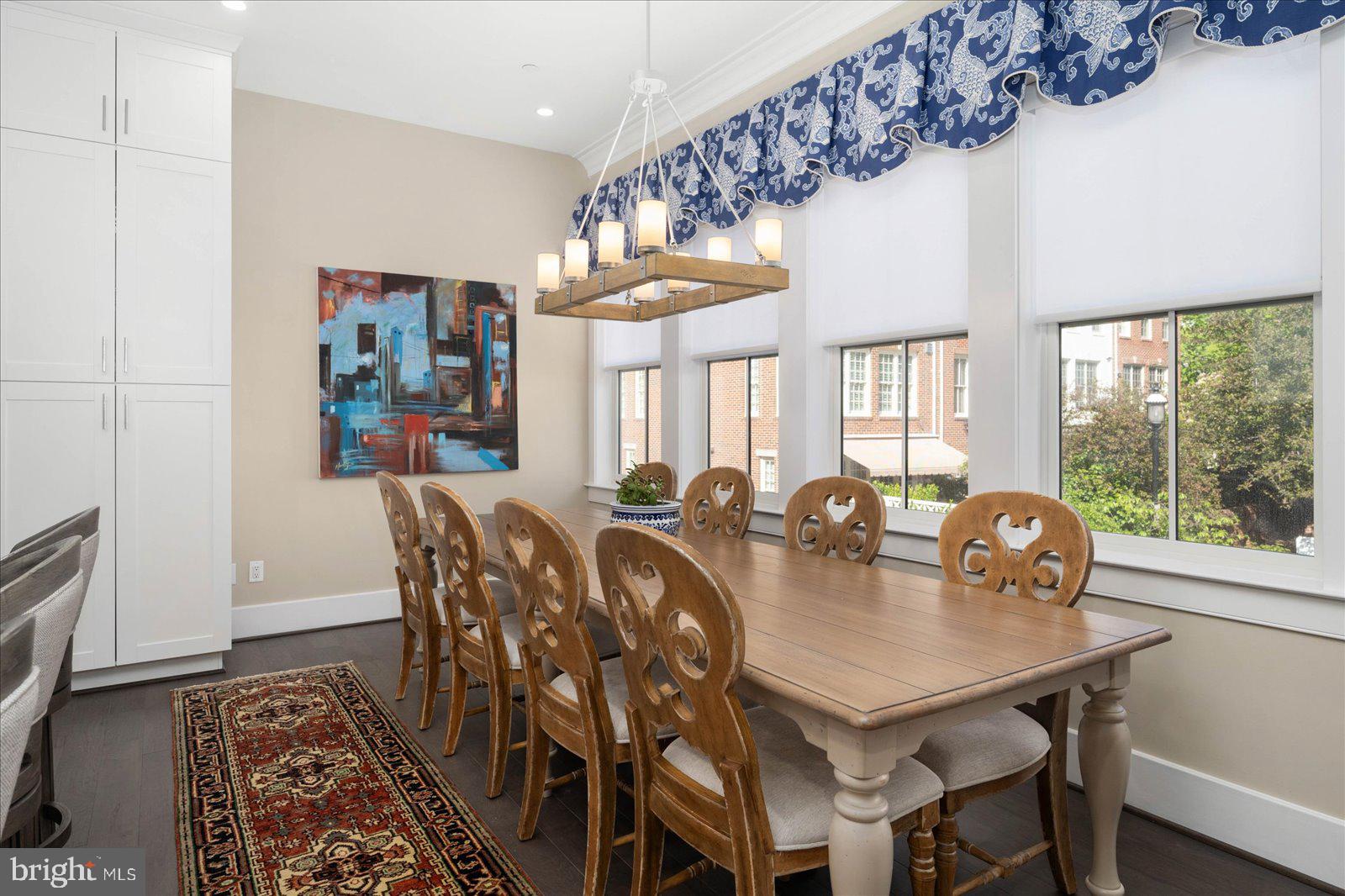 THE TOWNS AT ABINGDON PLACE - Residential