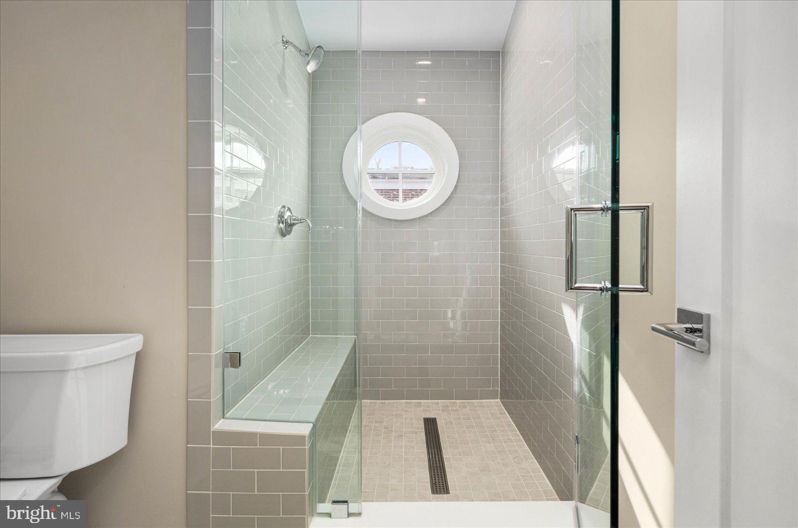 THE TOWNS AT ABINGDON PLACE - Residential