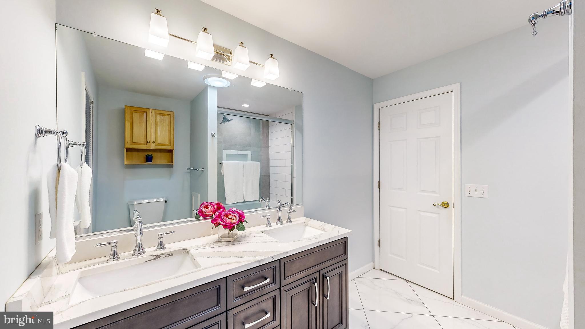 SEABREAK - Residential