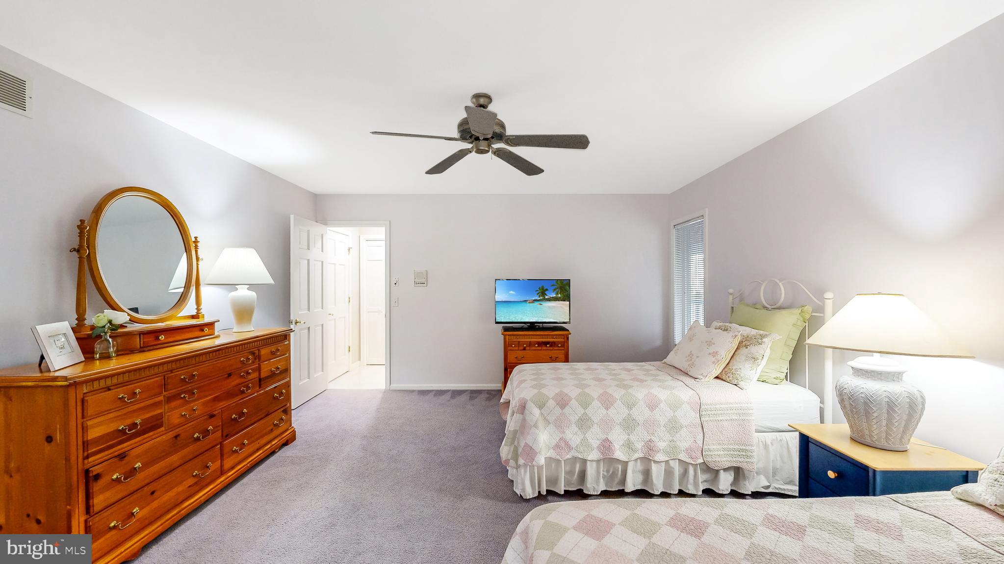 SEABREAK - Residential