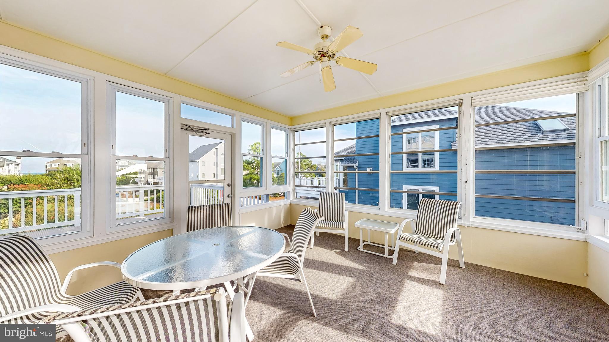 SEABREAK - Residential