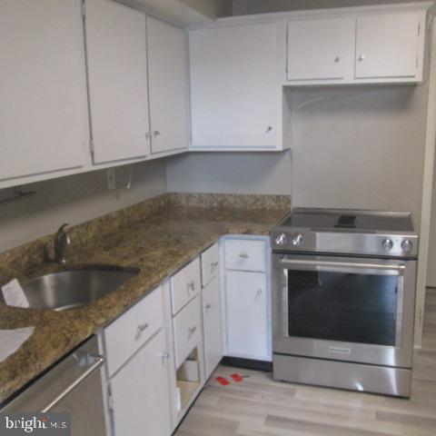 PLYMOUTH HILLS - Residential