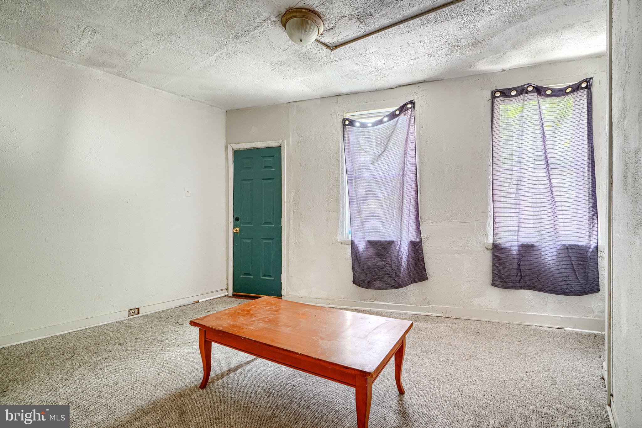 1912 FREDERICK AVENUE