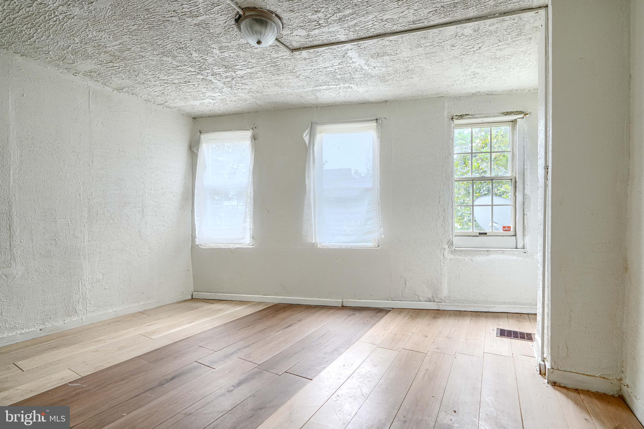 CARROLLTON RIDGE - Residential