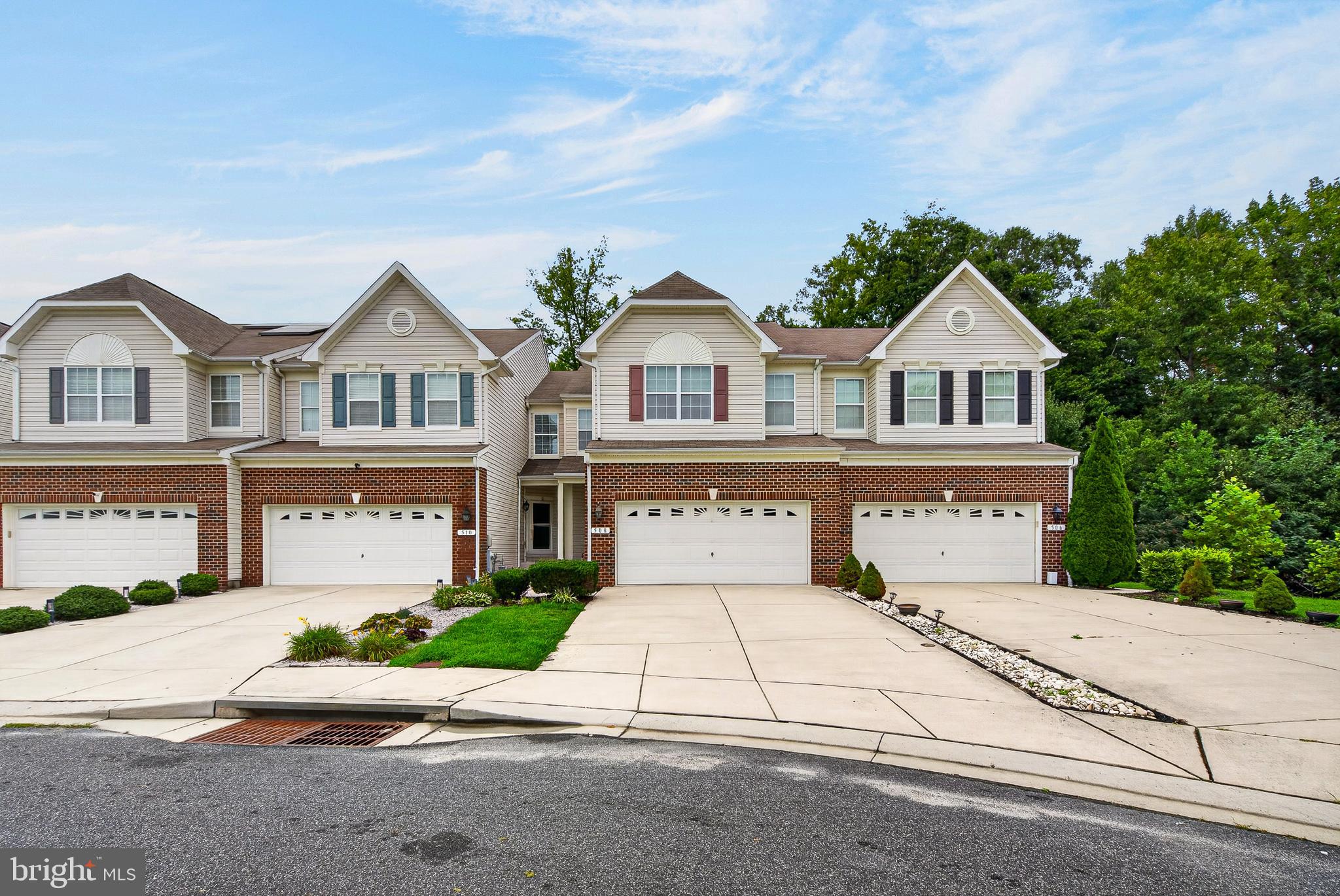 508 MILLAR COURT