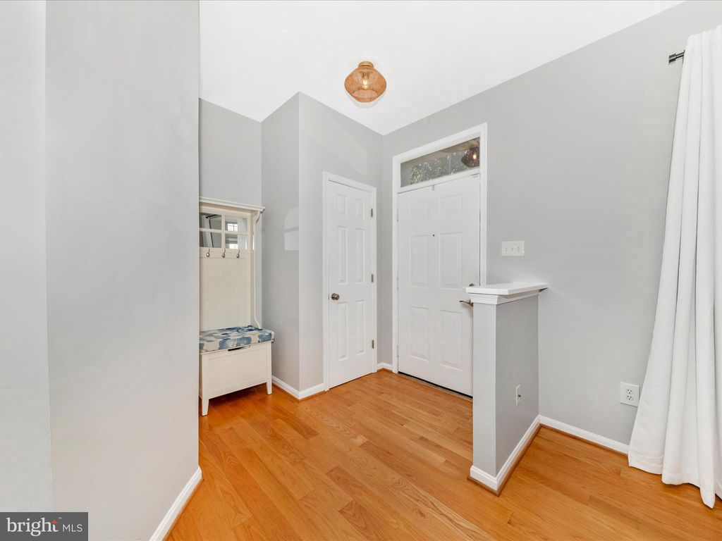Photo of 5325 High Wheels Court, COLUMBIA, MD 21044 (MLS # MDHW2060116)