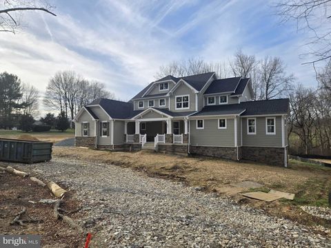 623 TRAVELLER COURT LOTHIAN MD 20711