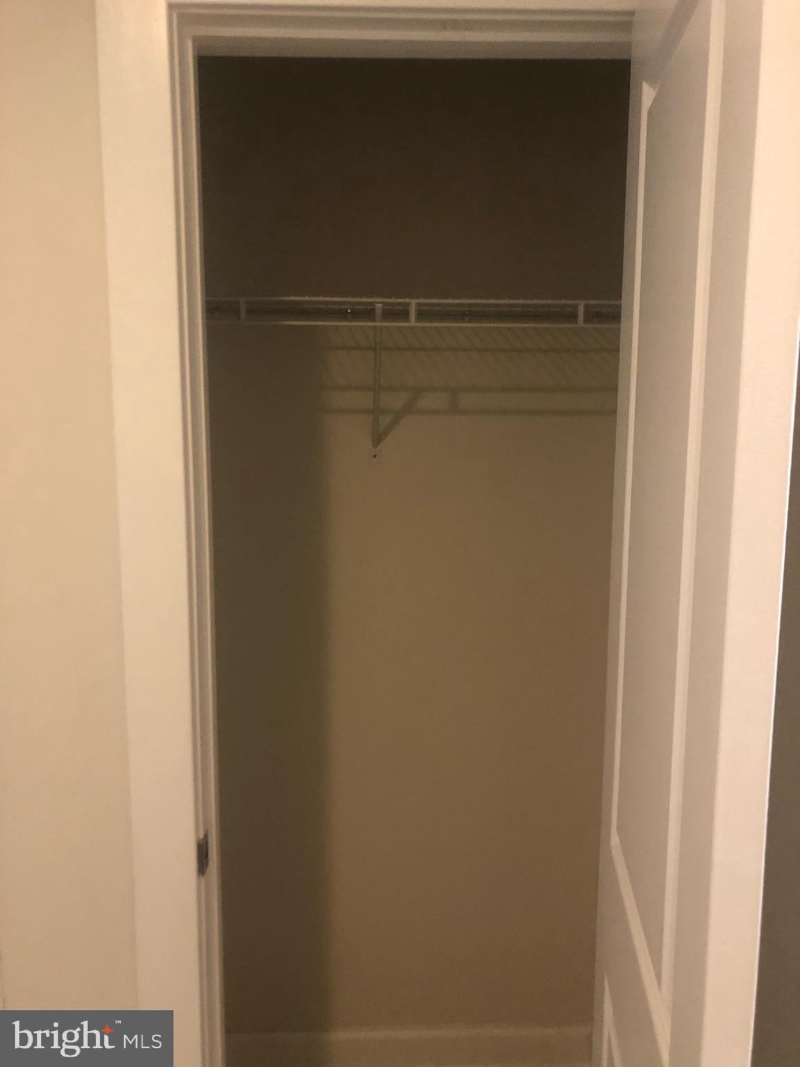 METRO ROW - Residential Lease