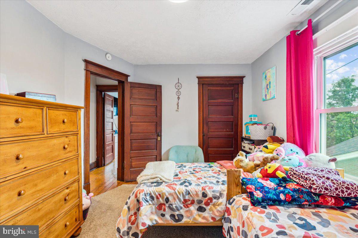 DOWNTOWN MARTINSBURG - Residential