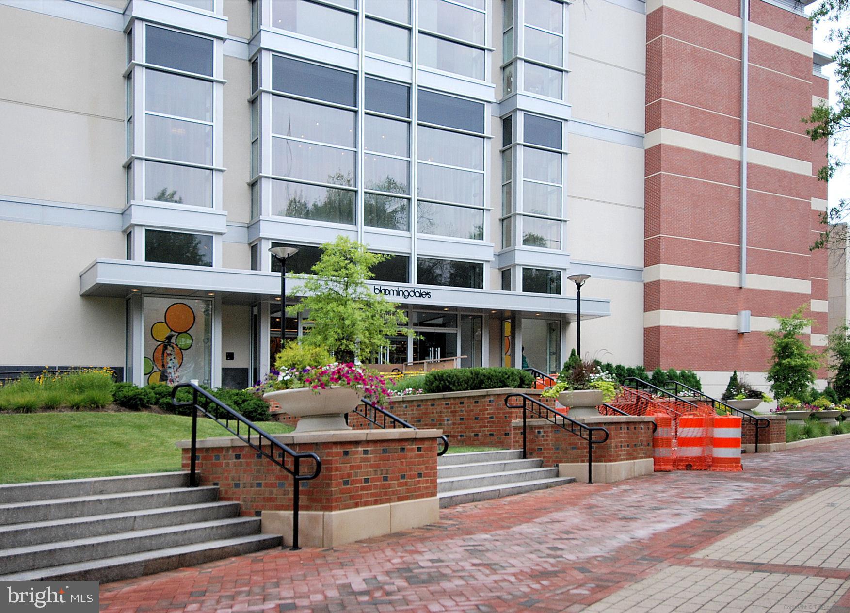 WILLOUGHBY OF CHEVY CHASE - Residential