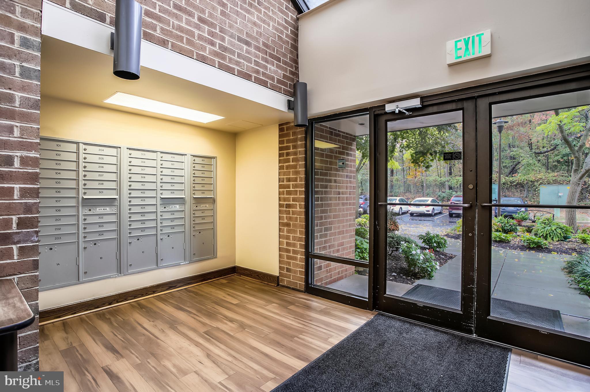 TOWSON - Residential