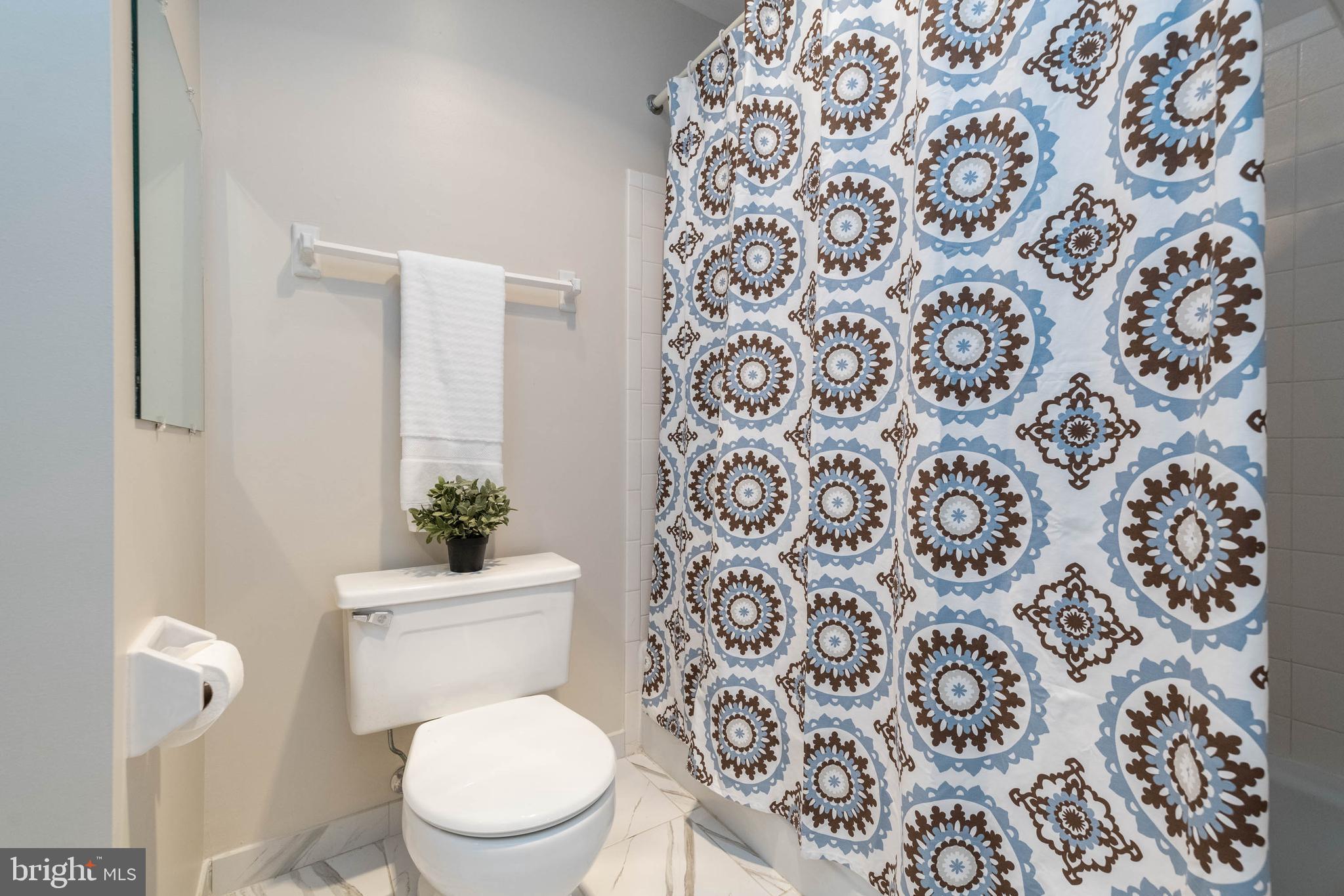 TOWSON - Residential