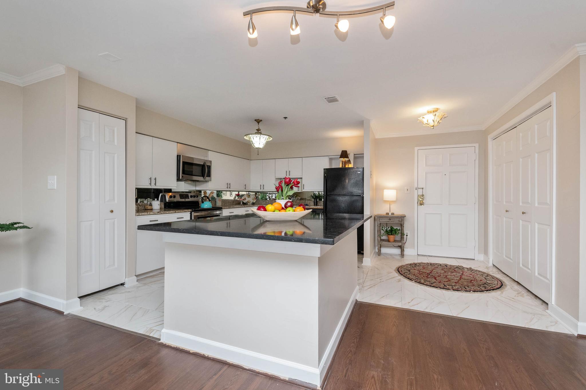 TOWSON - Residential