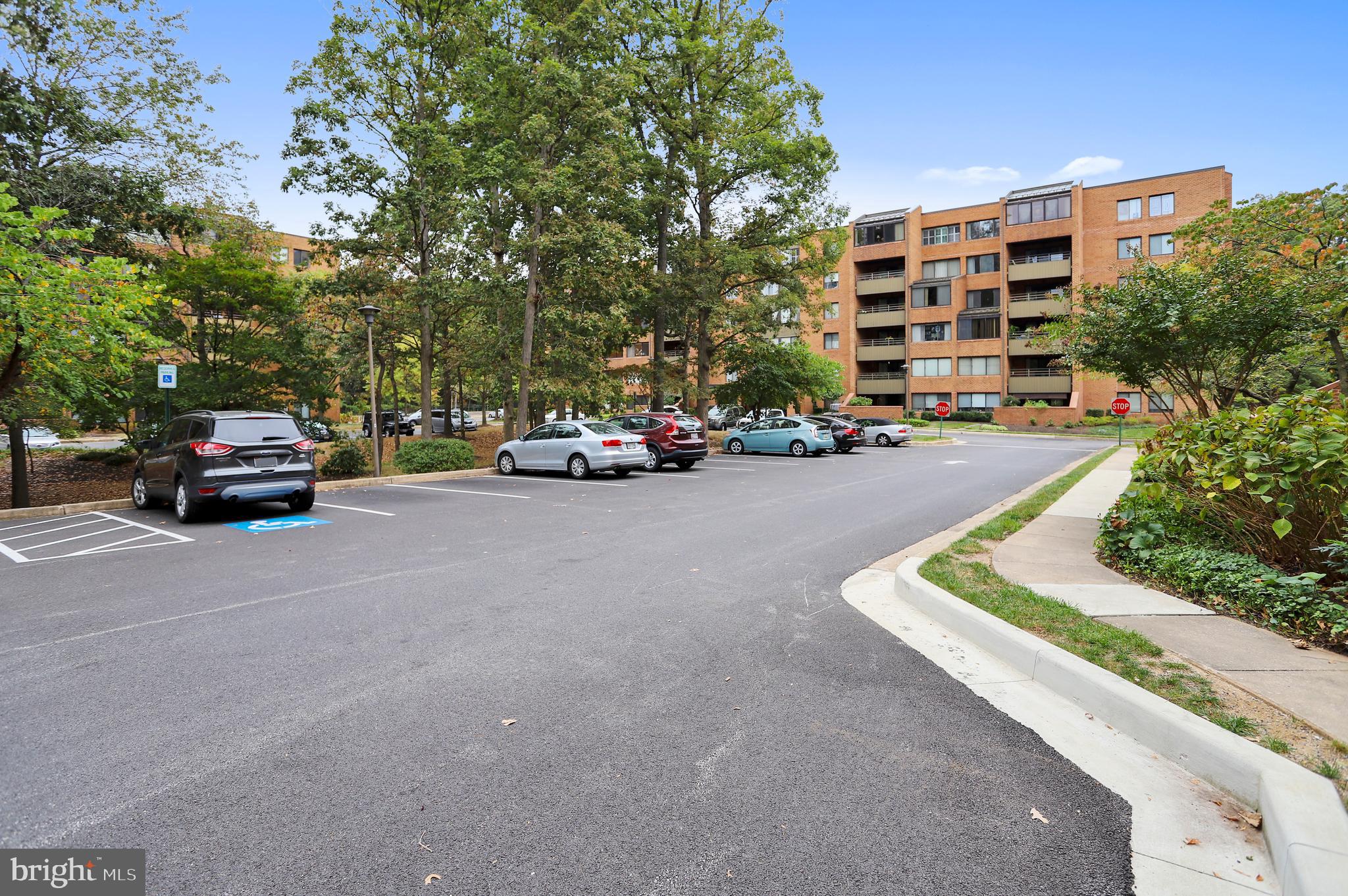 TOWSON - Residential