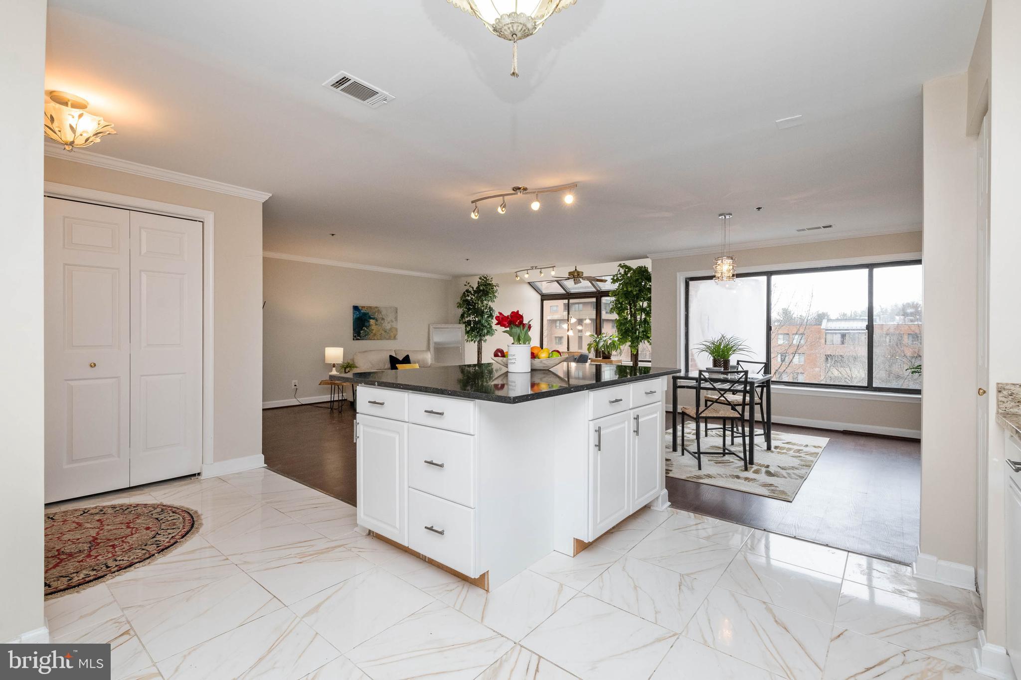 TOWSON - Residential