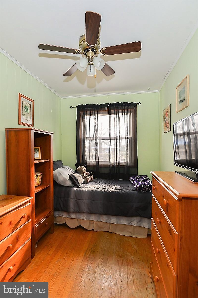 GUILFORD MANOR - Residential