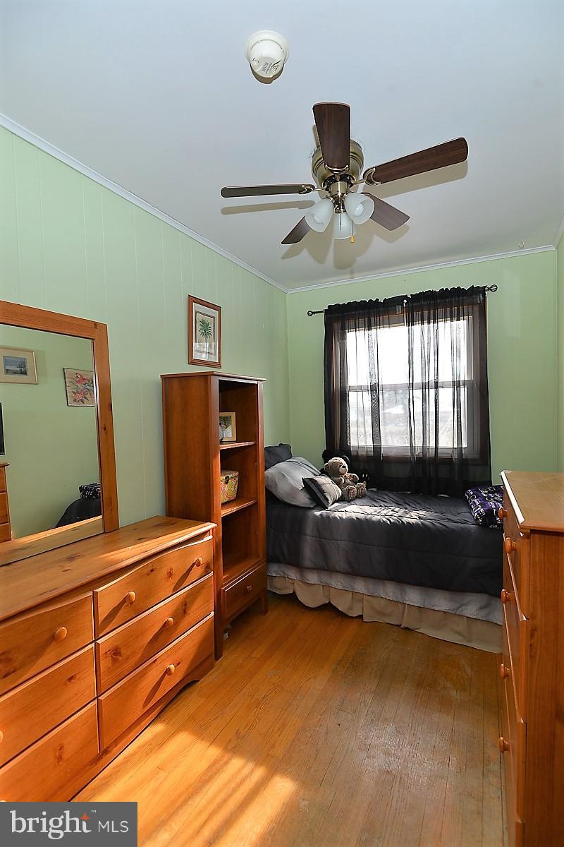 GUILFORD MANOR - Residential