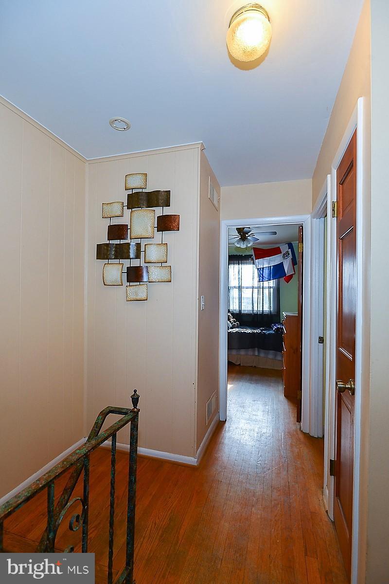 GUILFORD MANOR - Residential