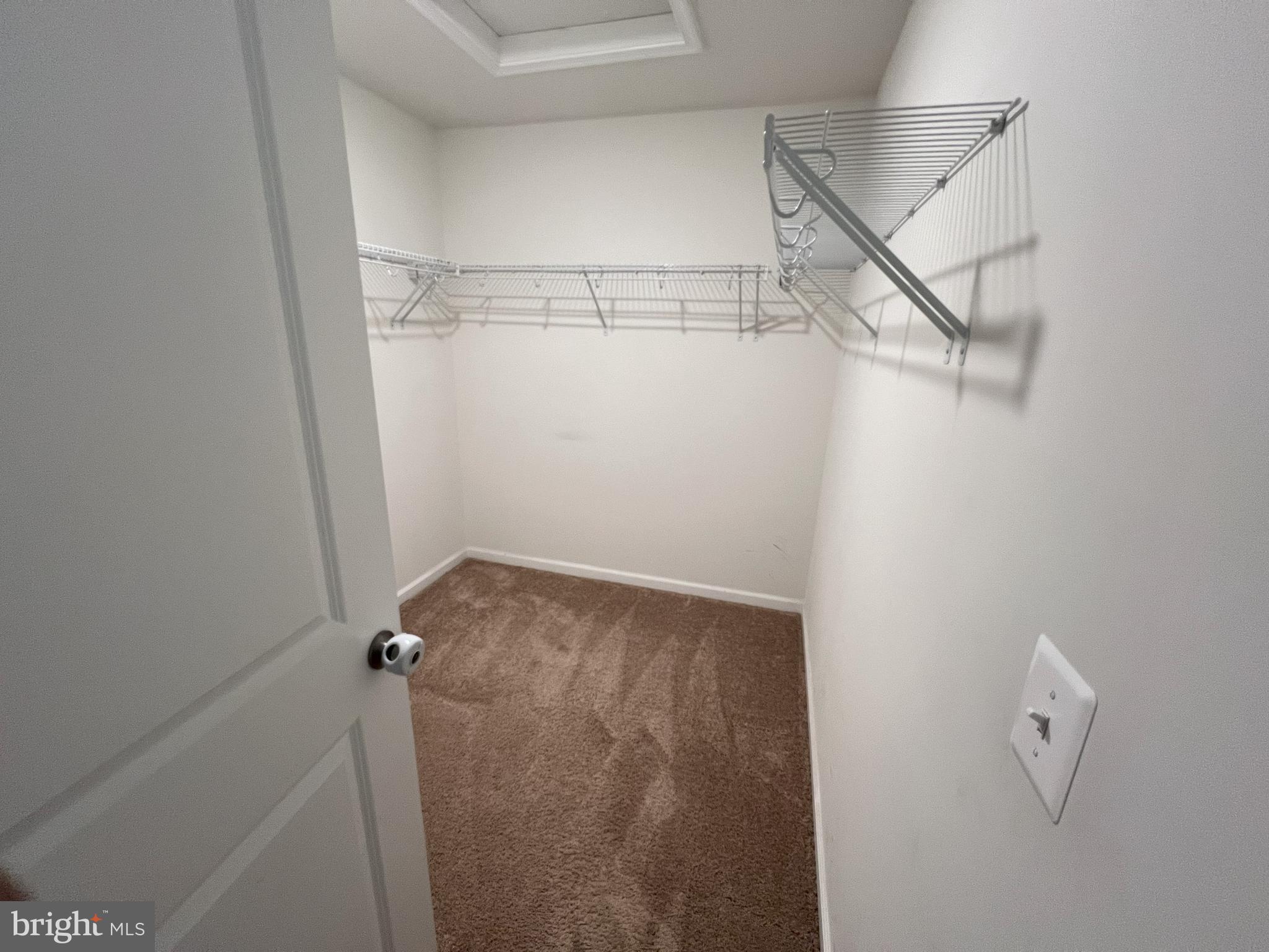 GLASCOCK FIELD AT STONE RIDGE - Residential Lease