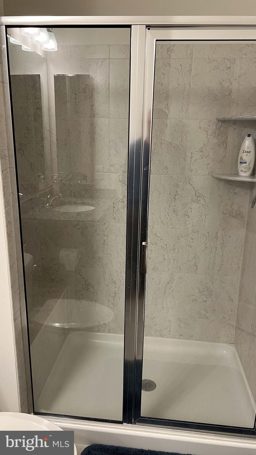 GLASCOCK FIELD AT STONE RIDGE - Residential Lease