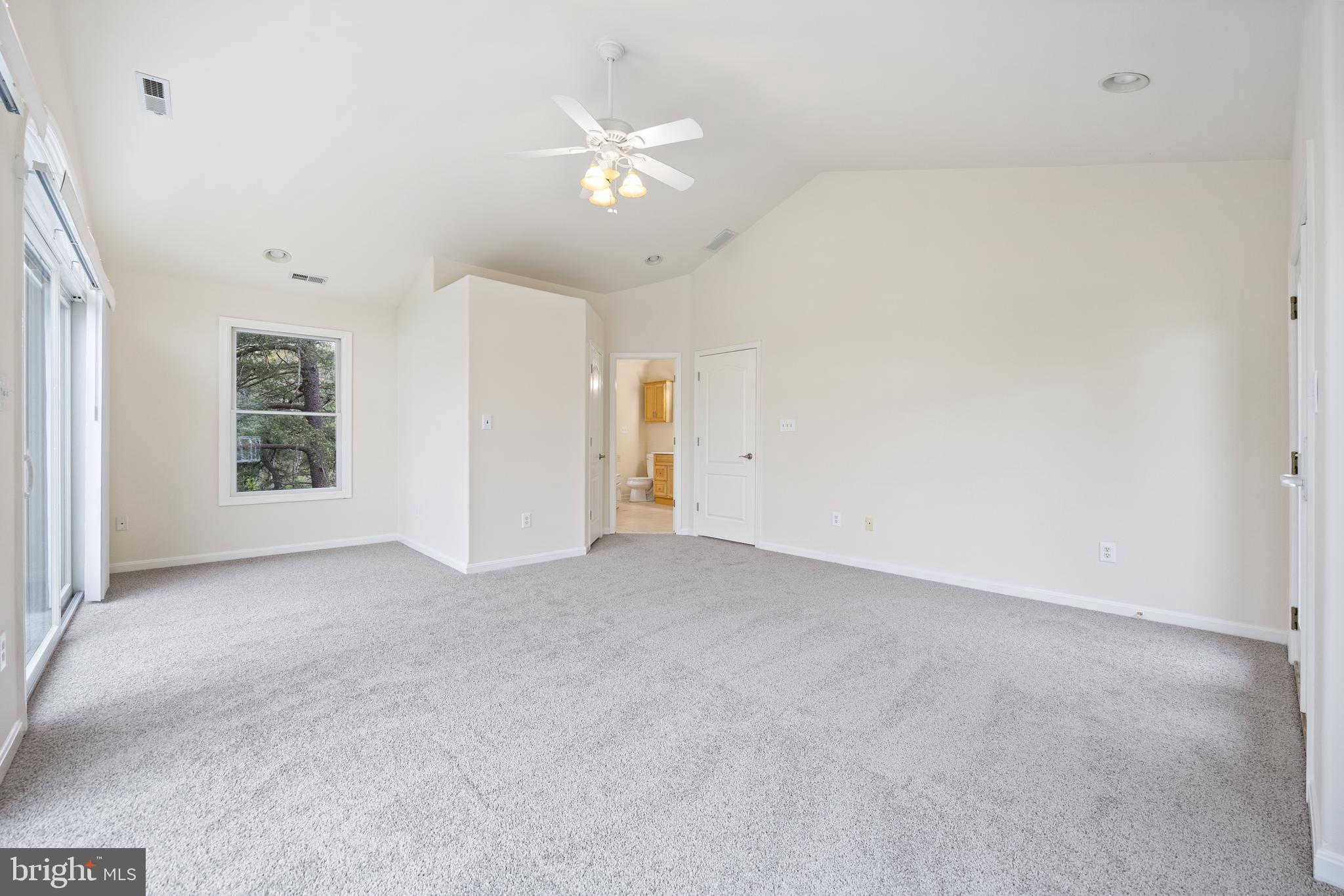 BROOKFIELD ON THE MAGOTHY - Residential