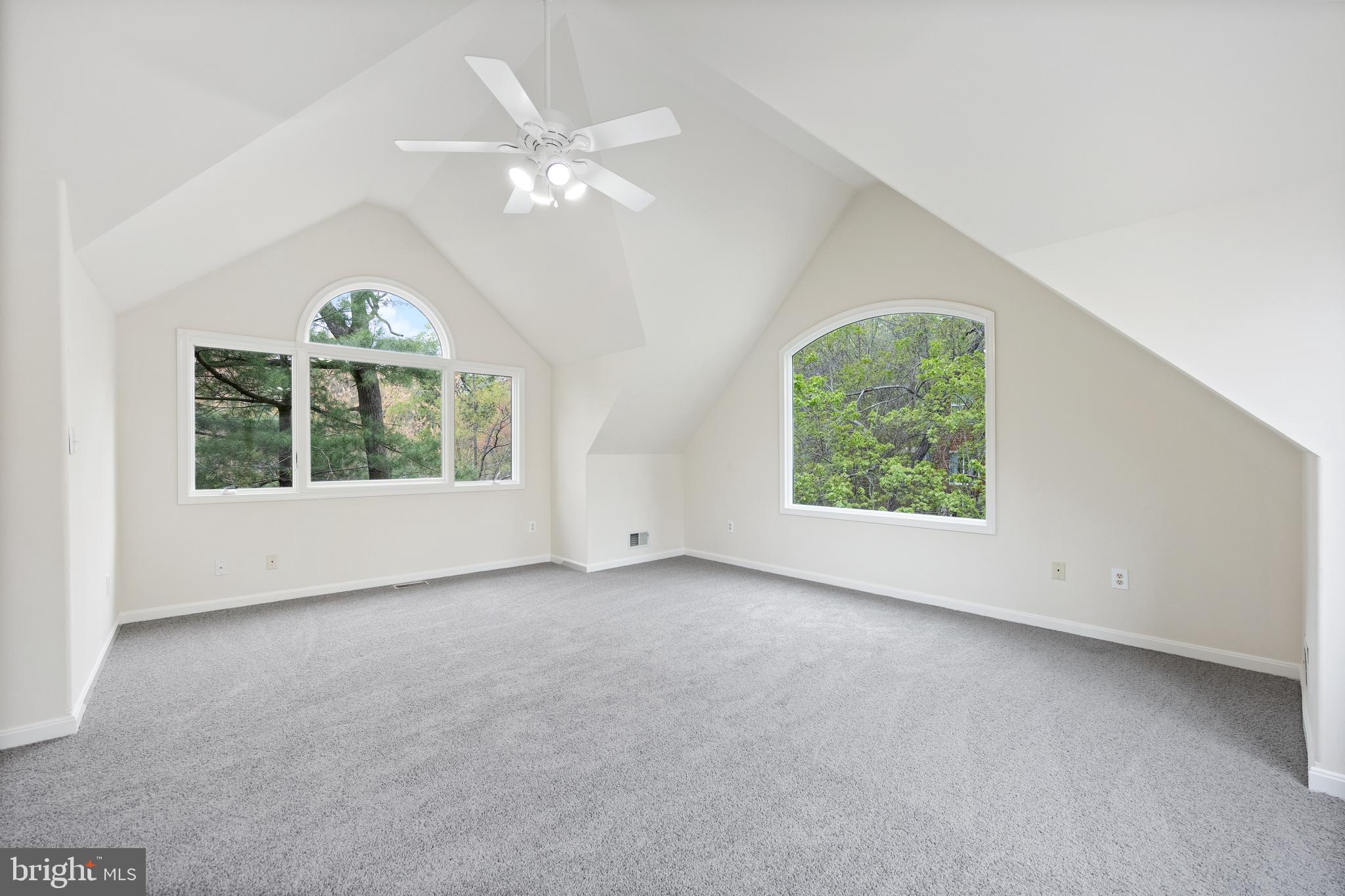 BROOKFIELD ON THE MAGOTHY - Residential