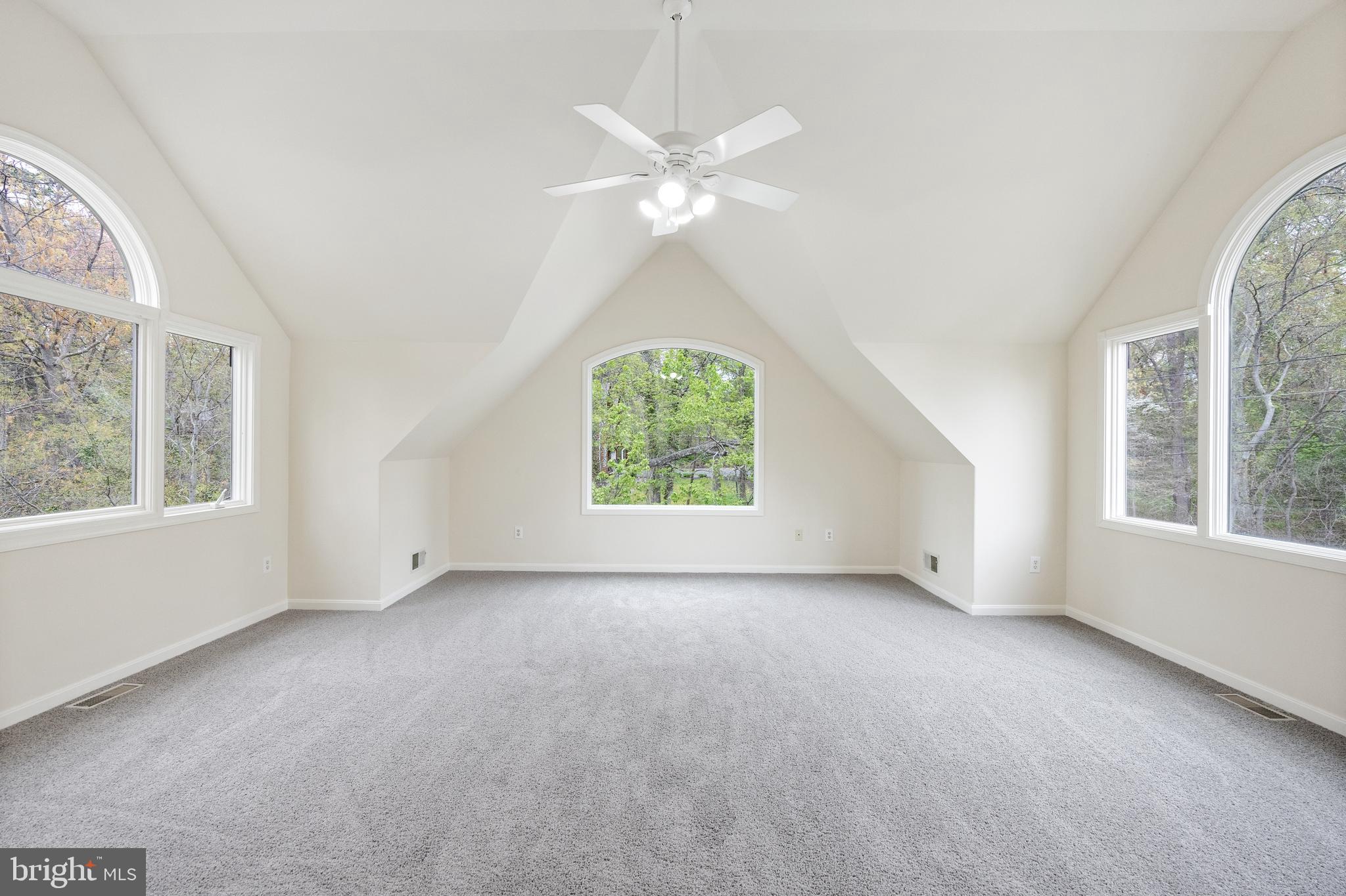 BROOKFIELD ON THE MAGOTHY - Residential