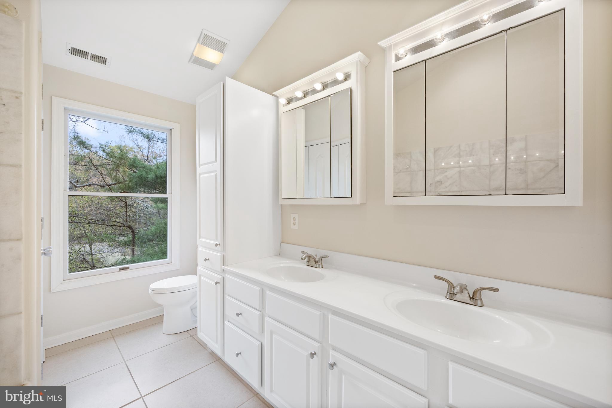 BROOKFIELD ON THE MAGOTHY - Residential