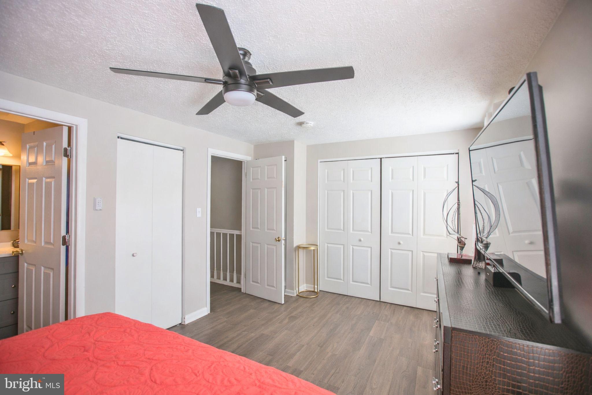 FORESTVILLE PARK - Residential