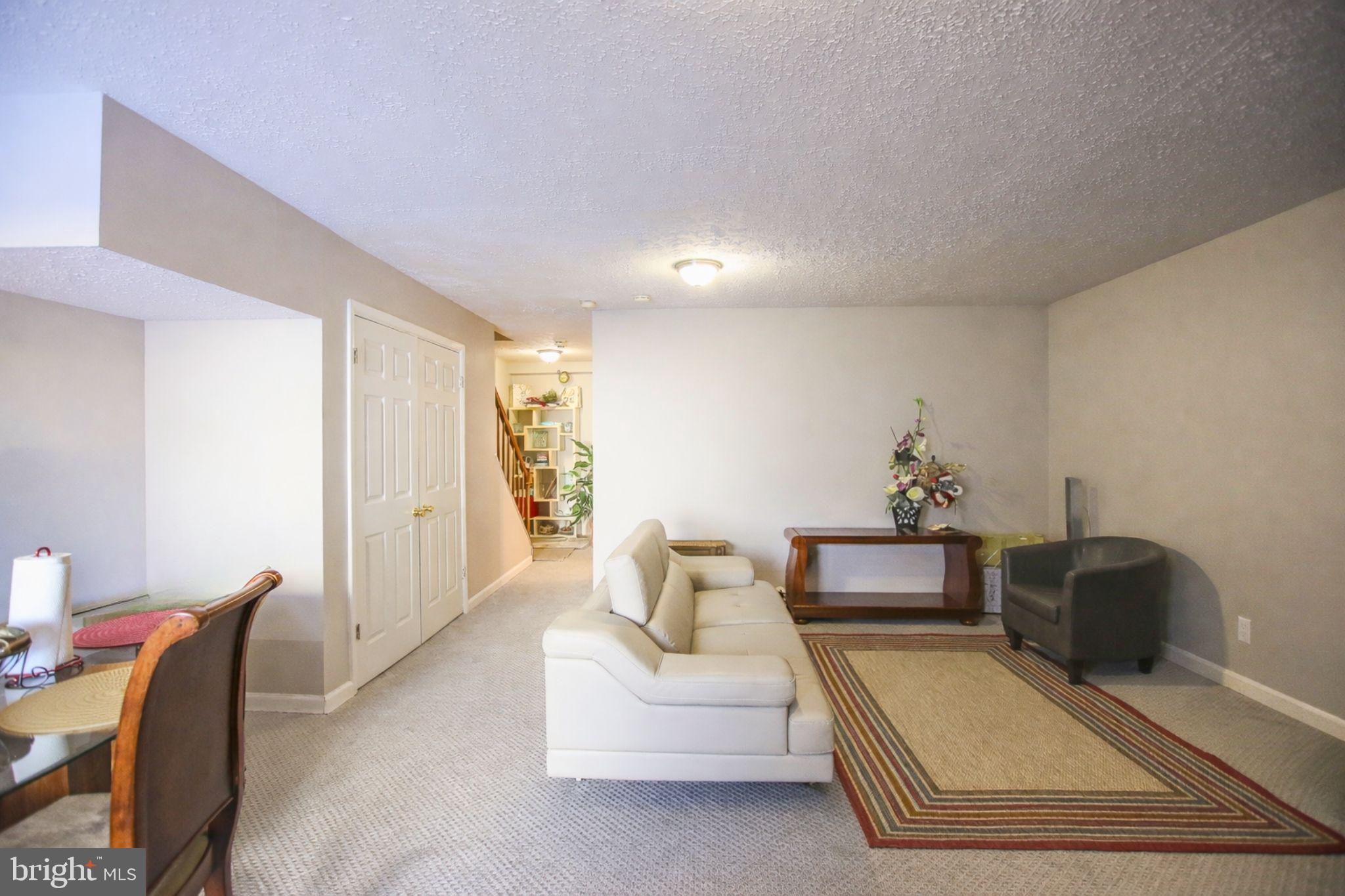 FORESTVILLE PARK - Residential