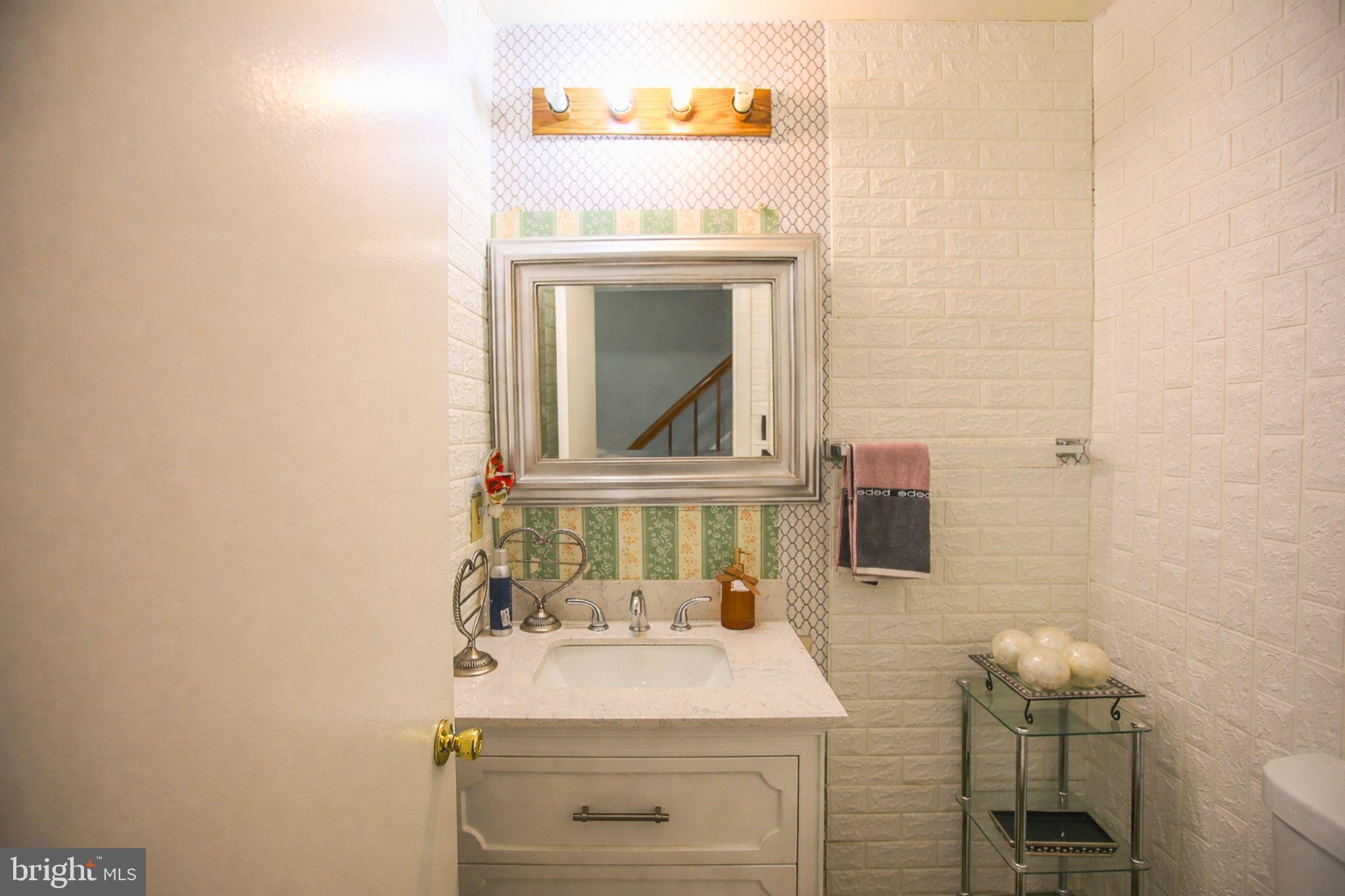 FORESTVILLE PARK - Residential