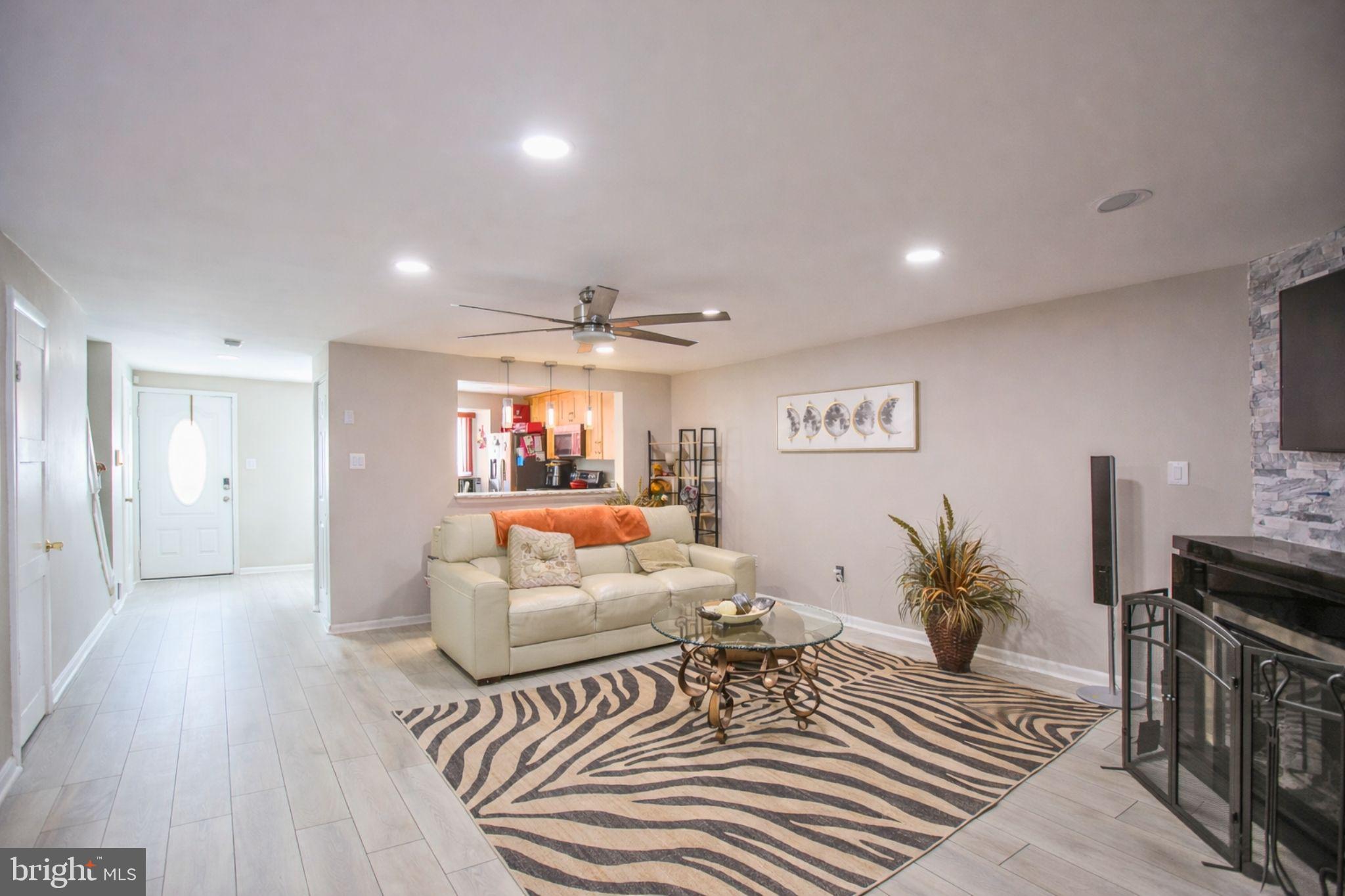 FORESTVILLE PARK - Residential