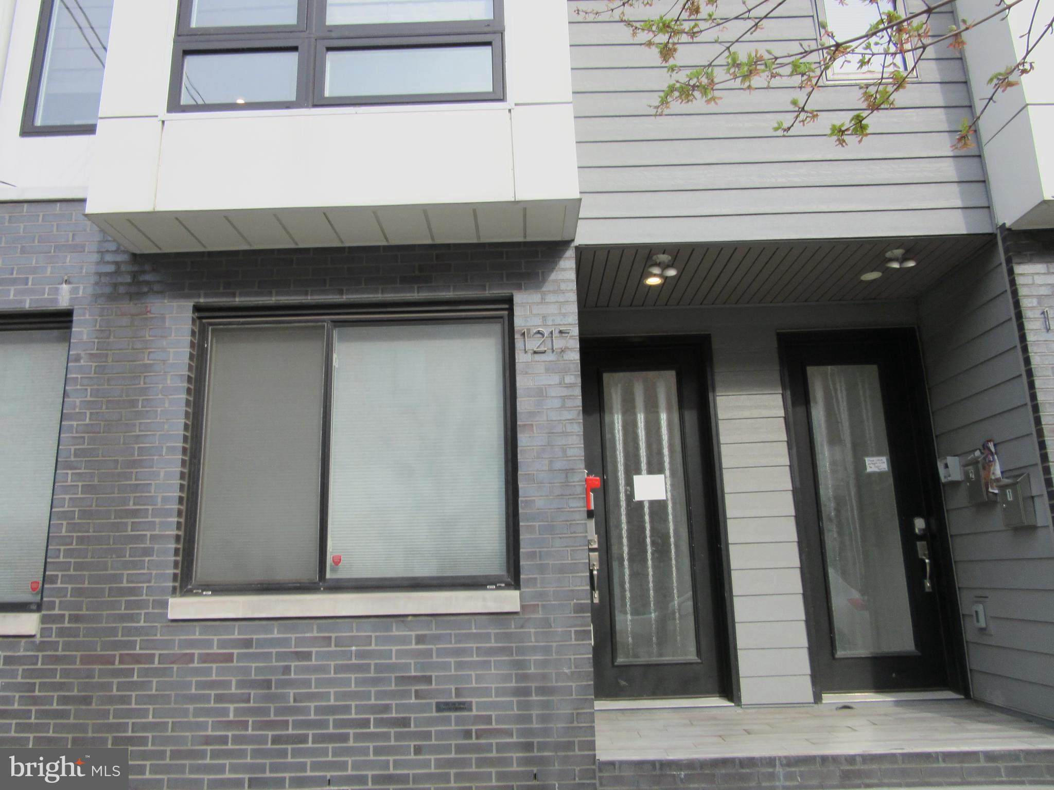 SOUTH KENSINGTON - Residential