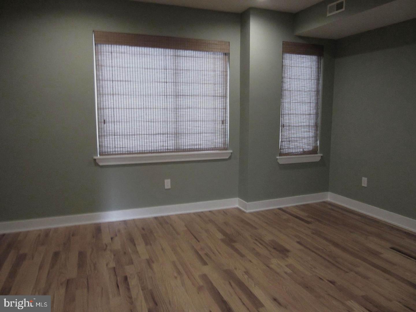 SOUTH KENSINGTON - Residential