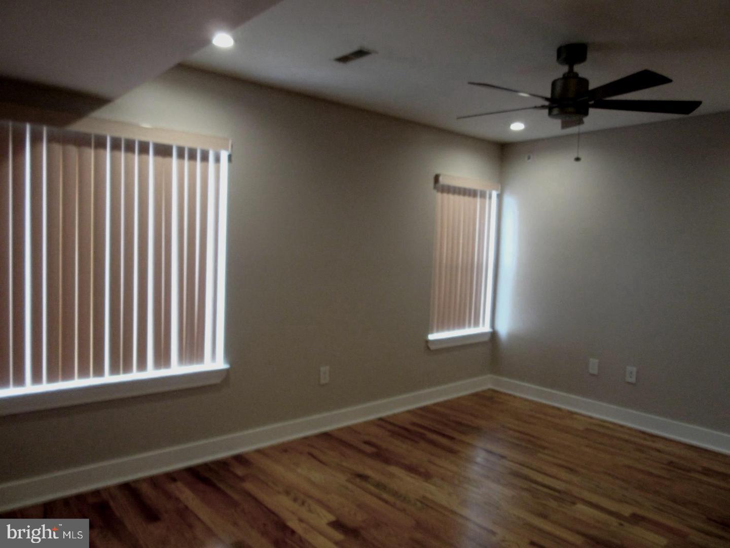 SOUTH KENSINGTON - Residential