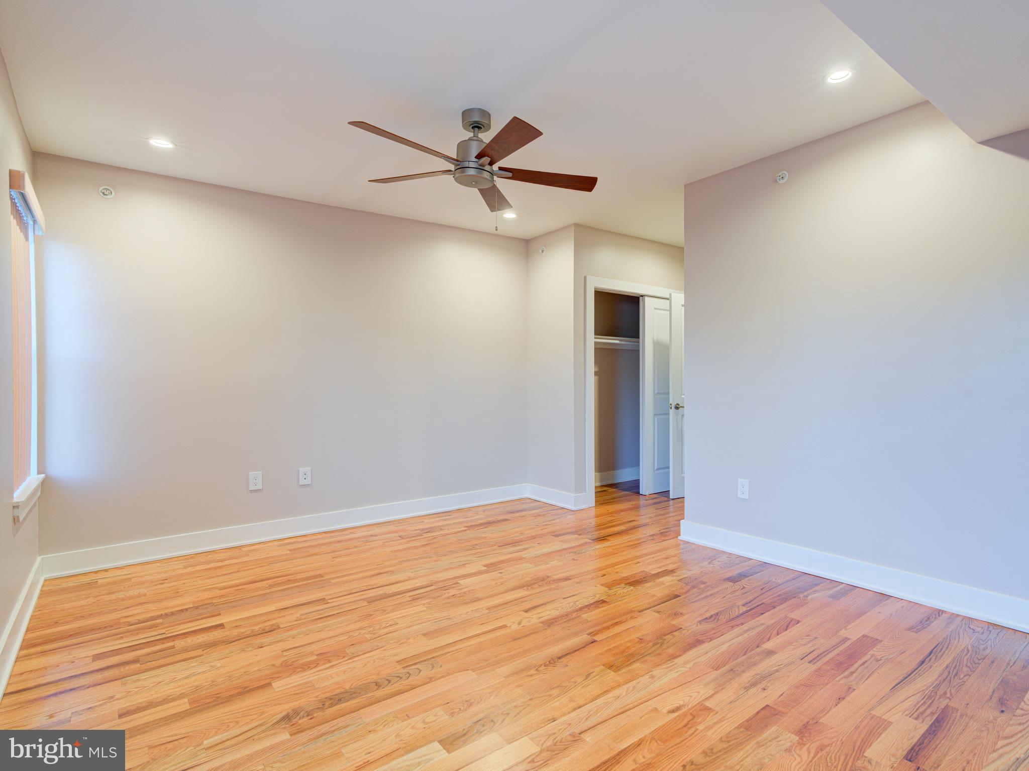 SOUTH KENSINGTON - Residential