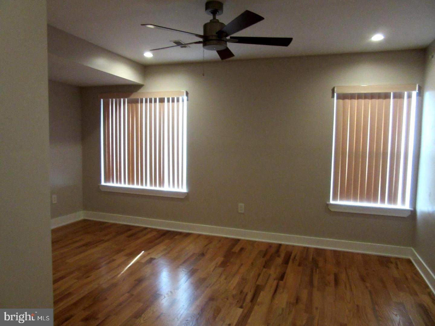 SOUTH KENSINGTON - Residential