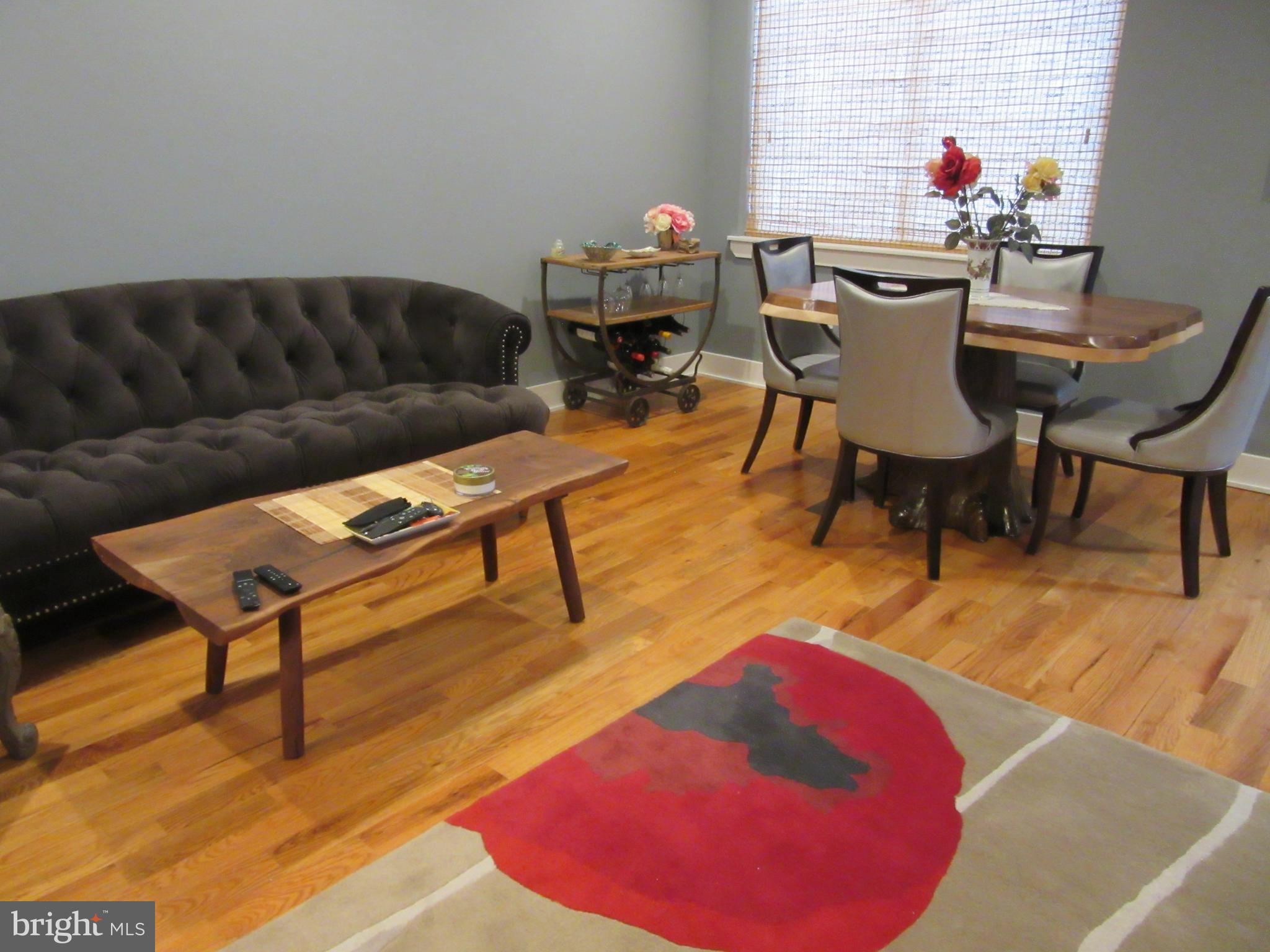 SOUTH KENSINGTON - Residential