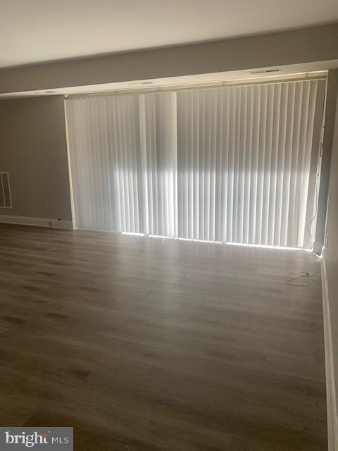 FRENCHMANS CREEK - Residential Lease