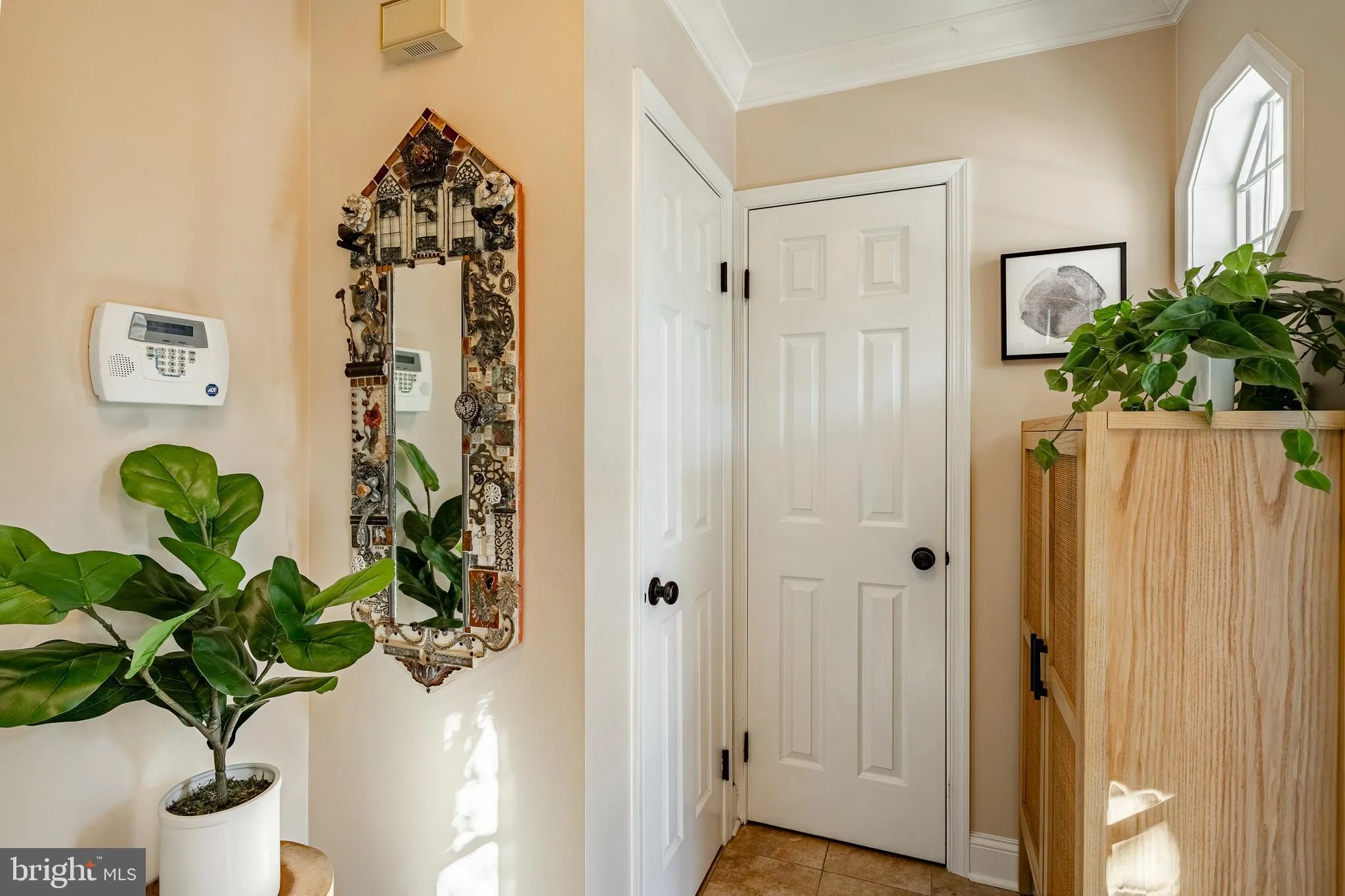 Glen Mills, Pennsylvania 19342, United States, 2 Bedrooms Bedrooms, ,3 BathroomsBathrooms,Residential,Active,239619