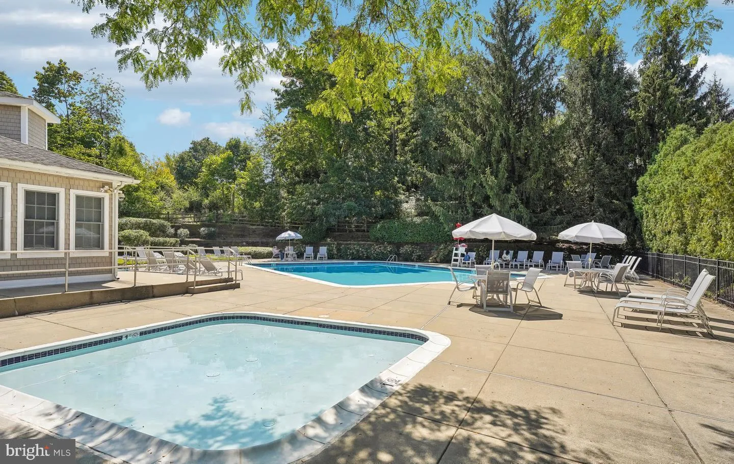 Glen Mills, Pennsylvania 19342, United States, 2 Bedrooms Bedrooms, ,3 BathroomsBathrooms,Residential,Active,239619