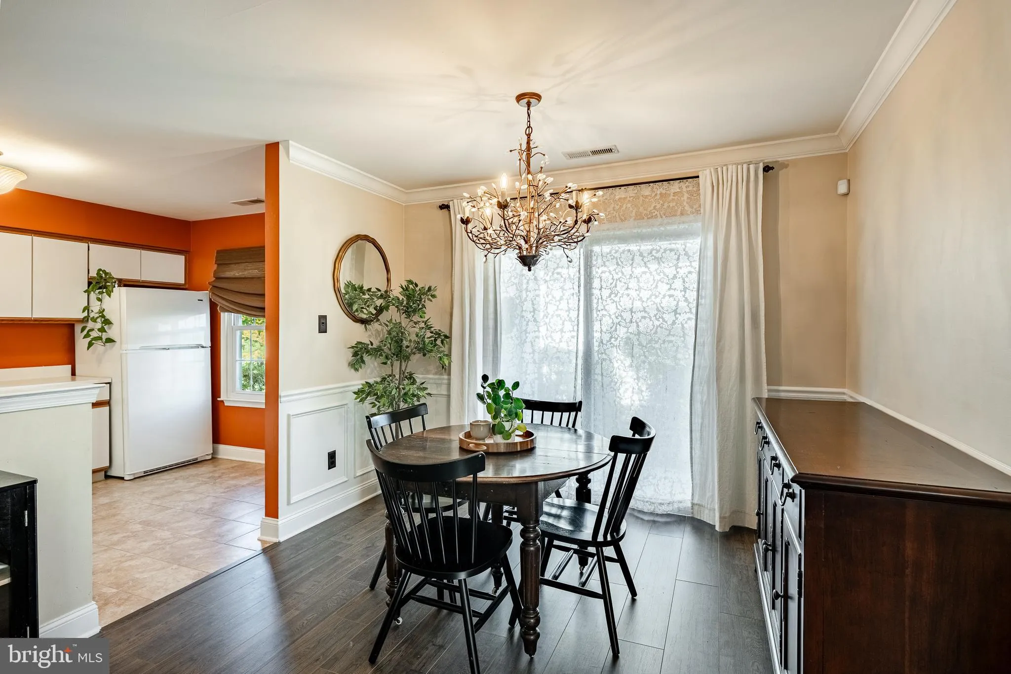 Glen Mills, Pennsylvania 19342, United States, 2 Bedrooms Bedrooms, ,3 BathroomsBathrooms,Residential,Active,239619