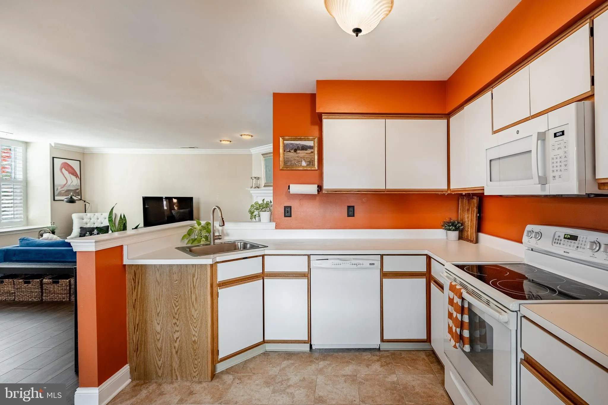 Glen Mills, Pennsylvania 19342, United States, 2 Bedrooms Bedrooms, ,3 BathroomsBathrooms,Residential,Active,239619