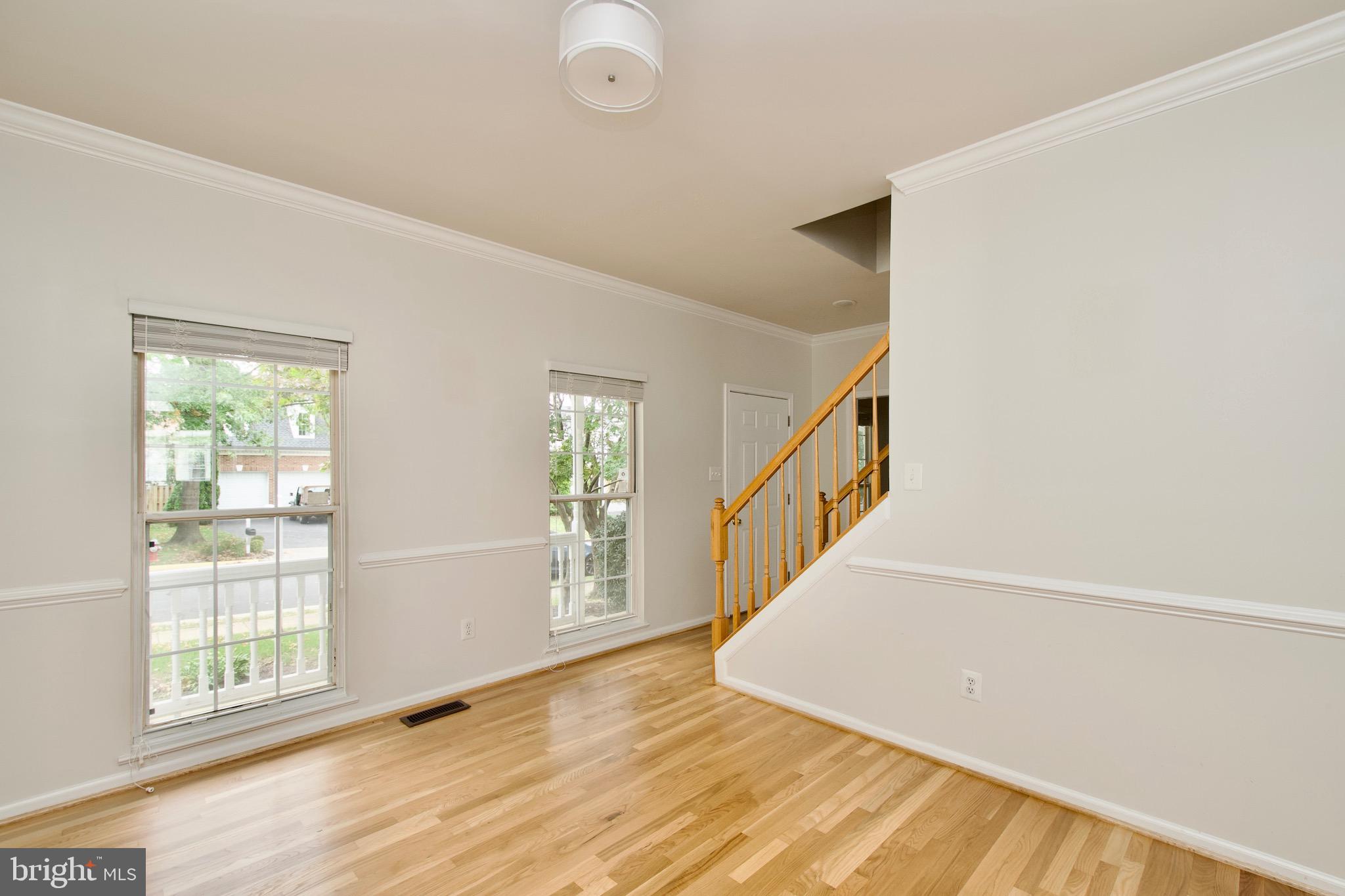 ISLAND CREEK - Residential