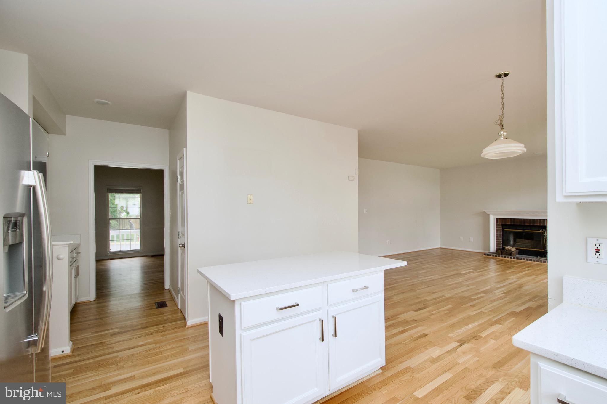 ISLAND CREEK - Residential