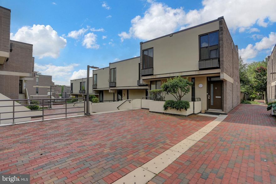 Step into your dream lifestyle in this stunning mid-century modern urban oasis, thoughtfully designed by an architect and nestled amidst serene forest views. Offering over 1,500 square feet of living space, this home boasts one of the most desirable floorpans in the complex.
Wake up in your spacious upstairs primary suite, complete with skylights that flood the room with natural light, a generous walk-in closet, and a lovely updated bathroom for your own private use. Two additional bedrooms and another renovated full bathroom complete the upstairs space.
On the main floor, the expansive living/dining great room is perfect for everyday living and entertaining. A brand-new sliding glass door opens out to your beautifully updated backyard—a true staycation space ideal for gatherings and cookouts, or cozy evenings roasting marshmallows under the stars. Enjoy the updated kitchen featuring granite countertops and modern stainless steel appliances. 
A surprise bonus room offers flexible options as a study, additional bedroom, or media haven. A convenient updated half bath on the main level is perfect for guests.
The basement level provides an updated laundry room and ample storage shelving, and conveniently leads out to your own private, covered parking space. This quiet, friendly, neighborhood offers incredible community amenities, including pools, open fields, and scenic trails which are perfect for relaxing weekends or staying active outdoors. Welcome home!