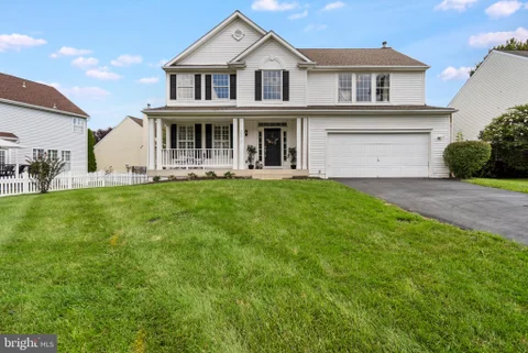 20915 Chippoaks Forest Circle, Sterling, VA 20165 - #: VALO2129466