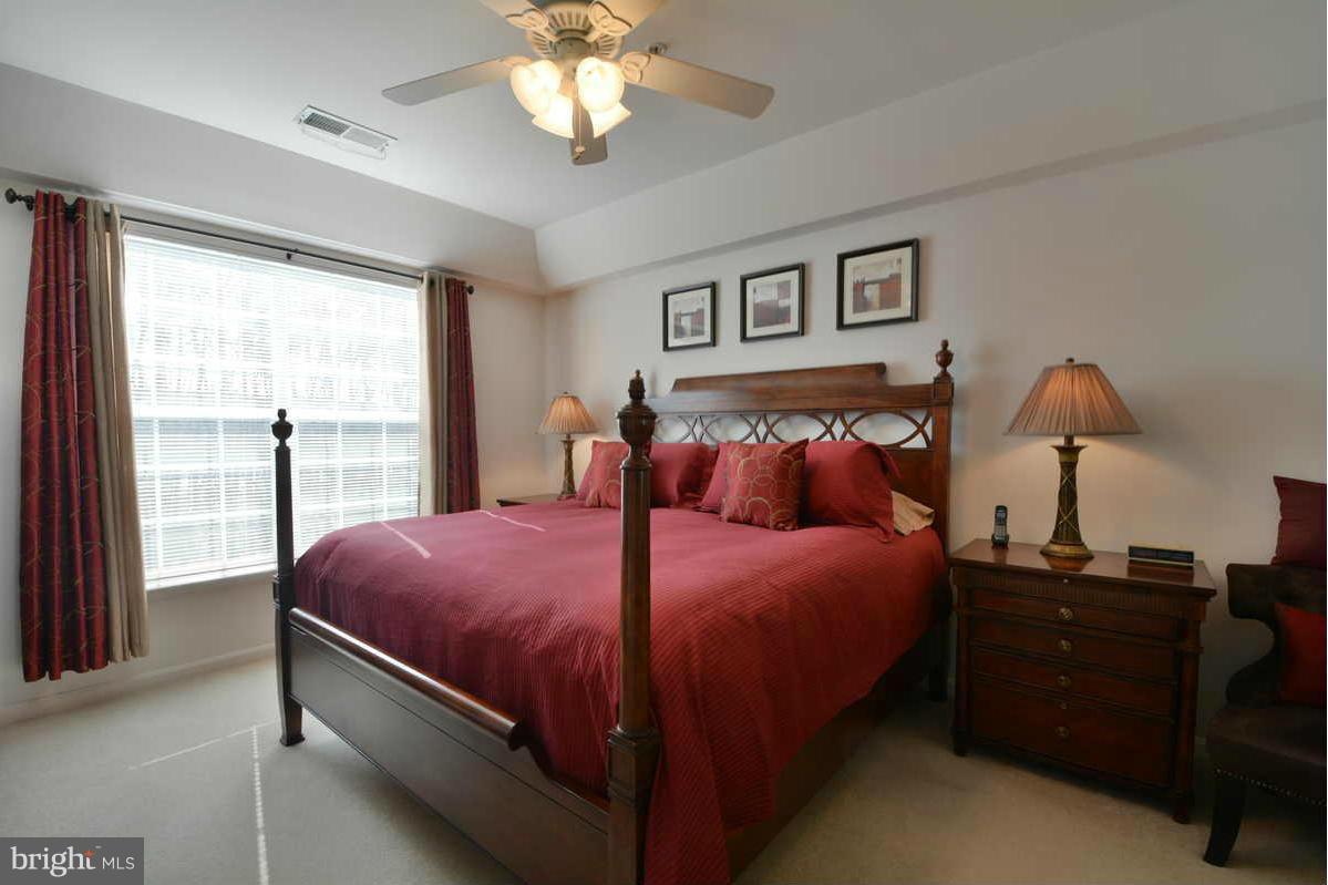 PINEY ORCHARD - Residential